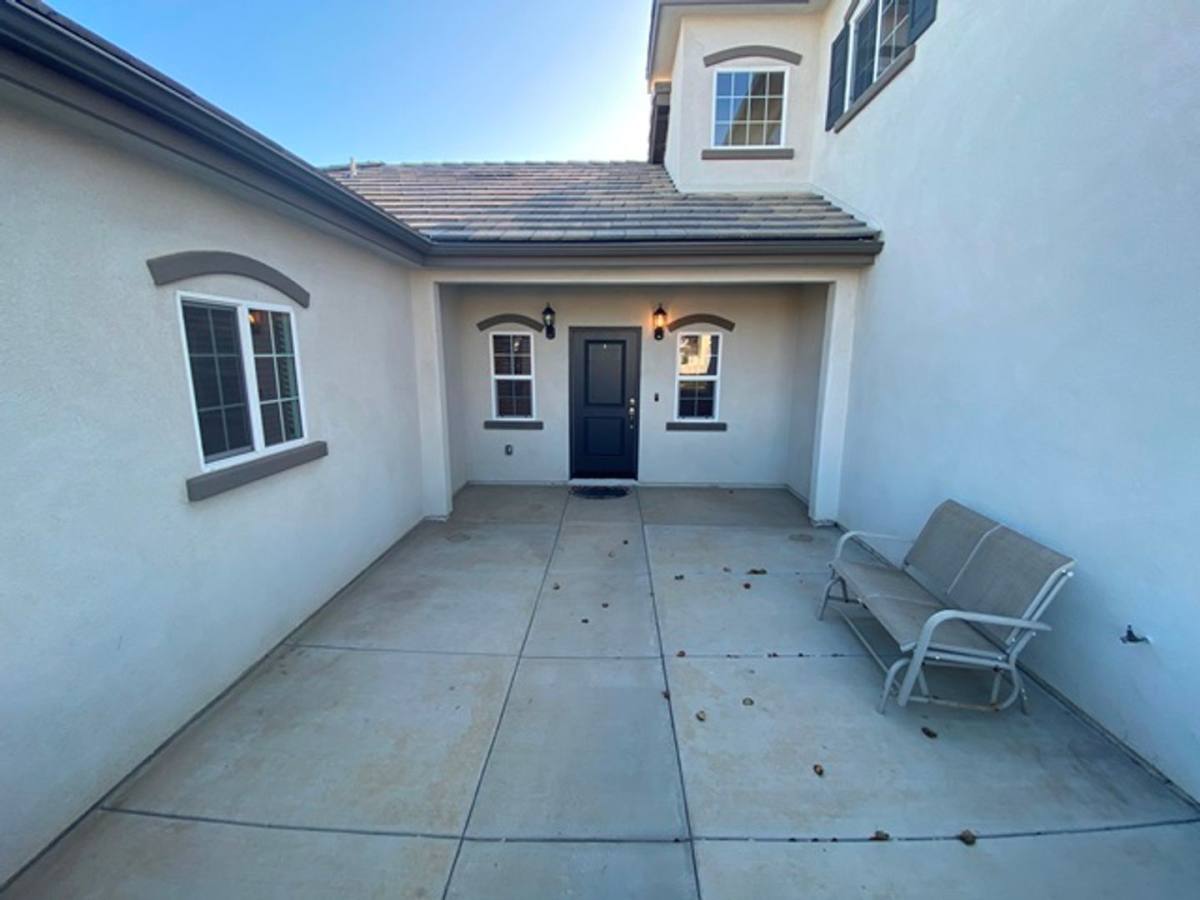House for rent at 1569 S Madison Lane, Santa Maria, CA 93458