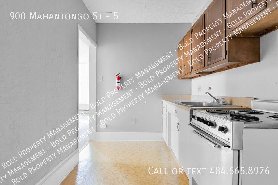 Apartment for rent at 900 Mahantongo St #5, Pottsville, PA 17901