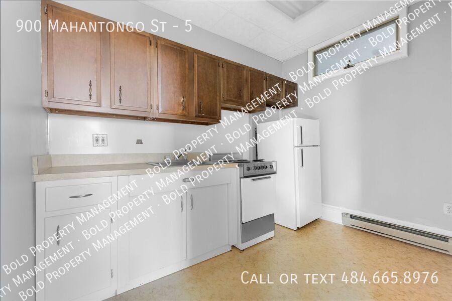 Apartment for rent at 900 Mahantongo St #5, Pottsville, PA 17901
