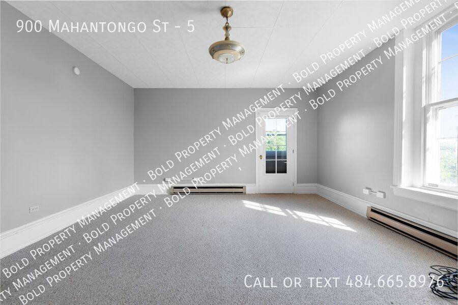 Apartment for rent at 900 Mahantongo St #5, Pottsville, PA 17901