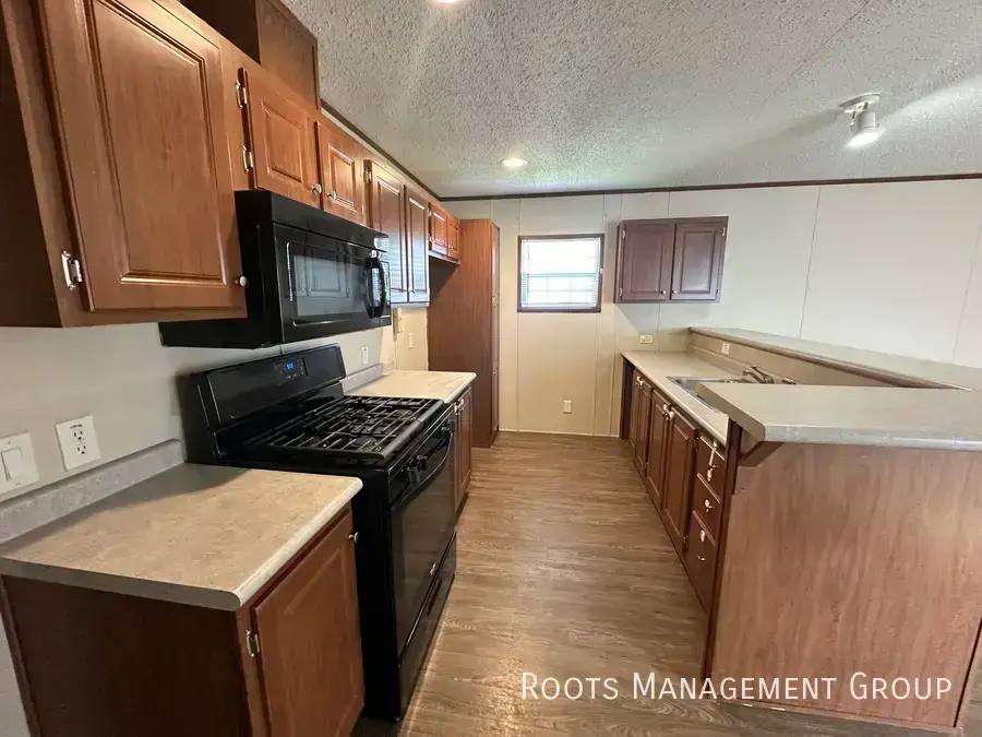 Apartment for rent at 2088 E Empire Rd #160, Benton Harbor, MI 49022