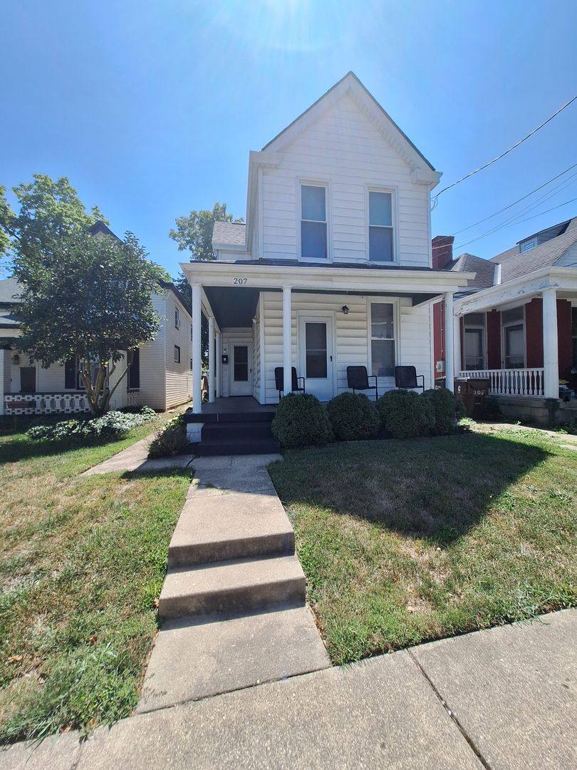 Apartment for rent at 207 E Southern Ave, Covington, KY 41011