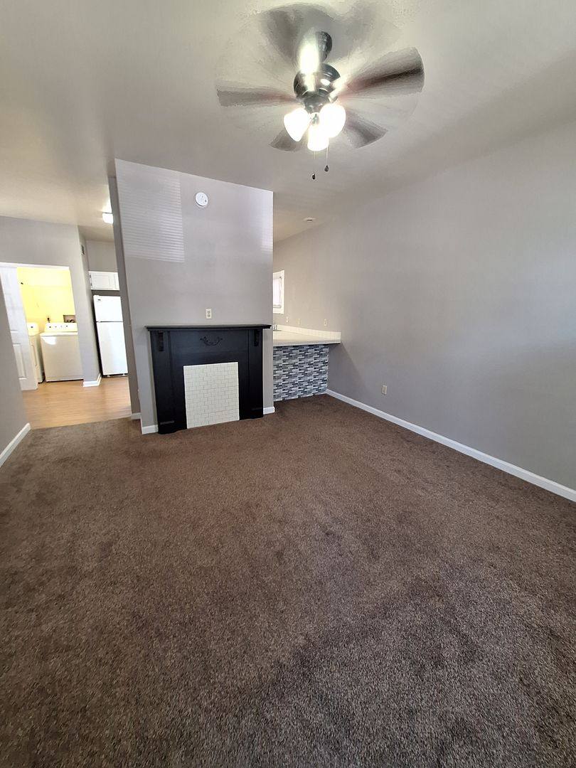 Apartment for rent at 207 E Southern Ave, Covington, KY 41011