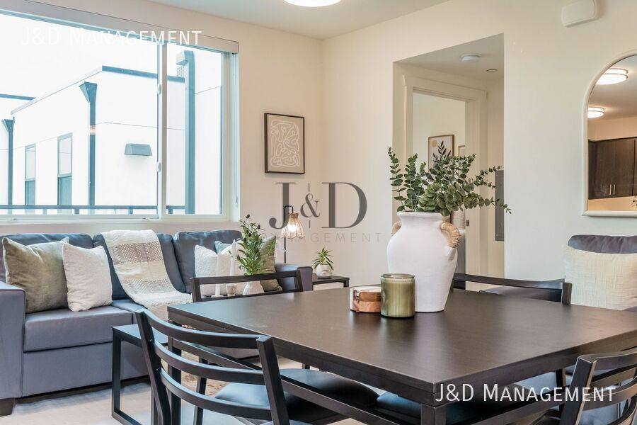 Apartment for rent at 6195 Montezuma Rd #D, San Diego, CA 92115