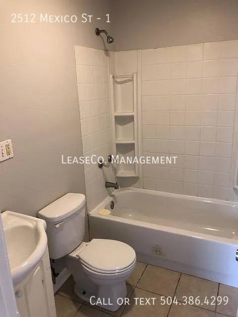 Townhouse for rent at 2512 Mexico St #1, New Orleans, LA 70122