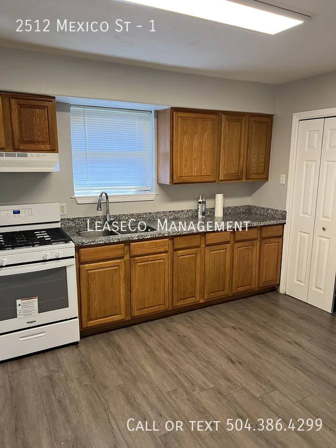 Townhouse for rent at 2512 Mexico St #1, New Orleans, LA 70122