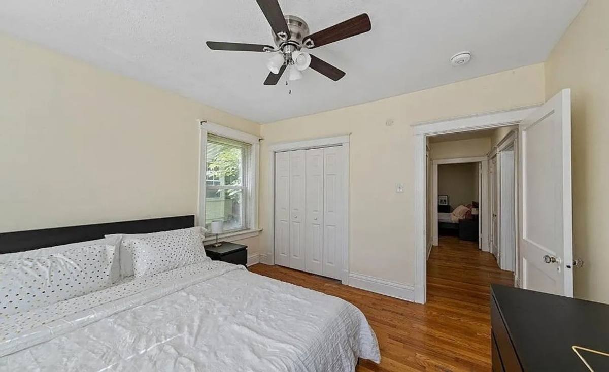 Apartment for rent at 761 Syracuse Ave, Saint Louis, MO 63130