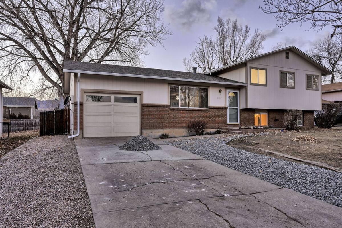 House for rent at 1137 Timber Lane, Fort Collins, CO 80526