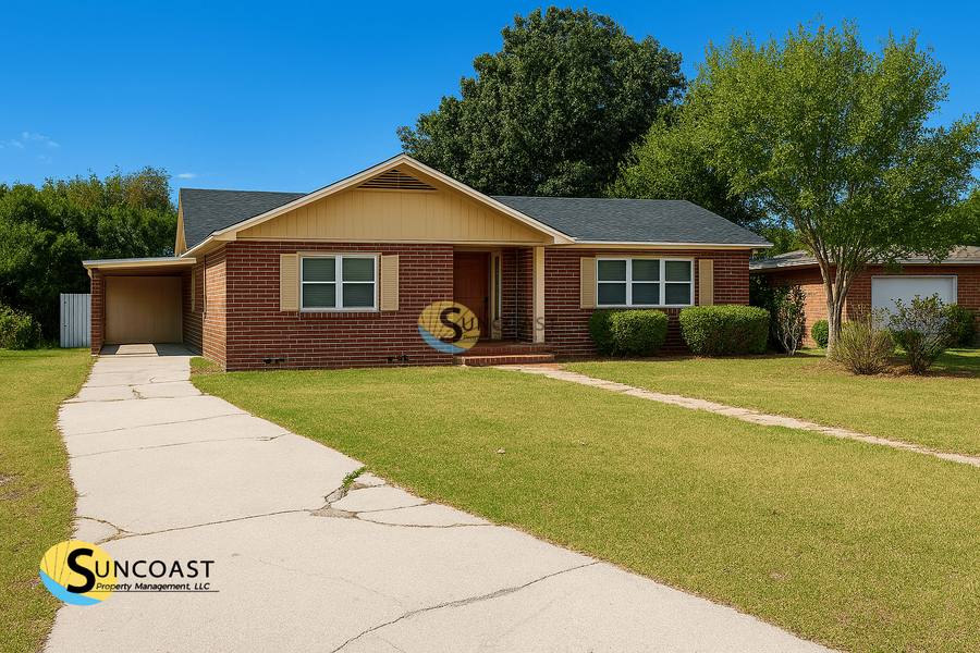 House for rent at 1438 Magnolia Circle W, Jacksonville, FL 32211