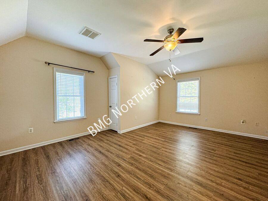 House for rent at 240 Norman Rd, Stafford, VA 22554