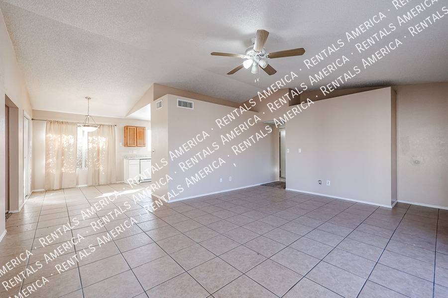 House for rent at 630 E Jensen St #128, Mesa, AZ 85203