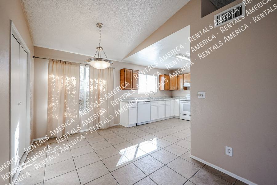 House for rent at 630 E Jensen St #128, Mesa, AZ 85203