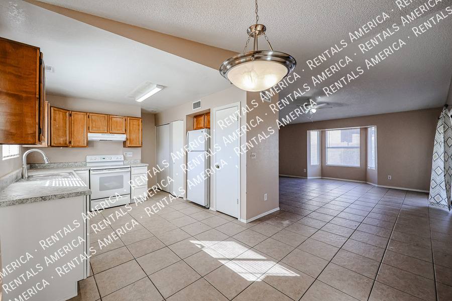 House for rent at 630 E Jensen St #128, Mesa, AZ 85203