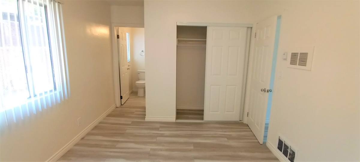 Apartment for rent at 1828 16th St, Santa Monica, CA 90404