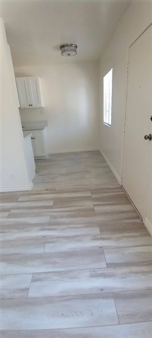 Apartment for rent at 1828 16th St, Santa Monica, CA 90404