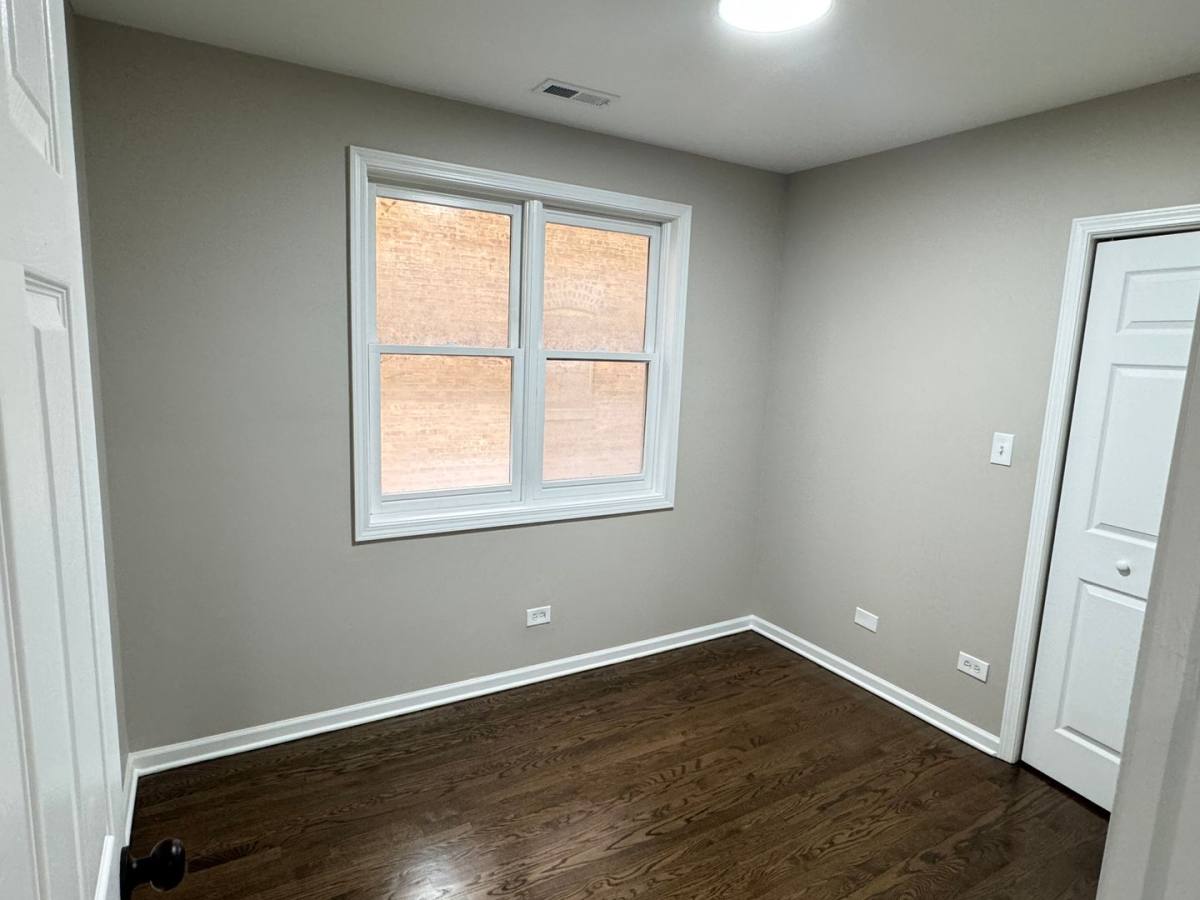 Apartment for rent at 5438 S Indiana, Chicago, IL 60615