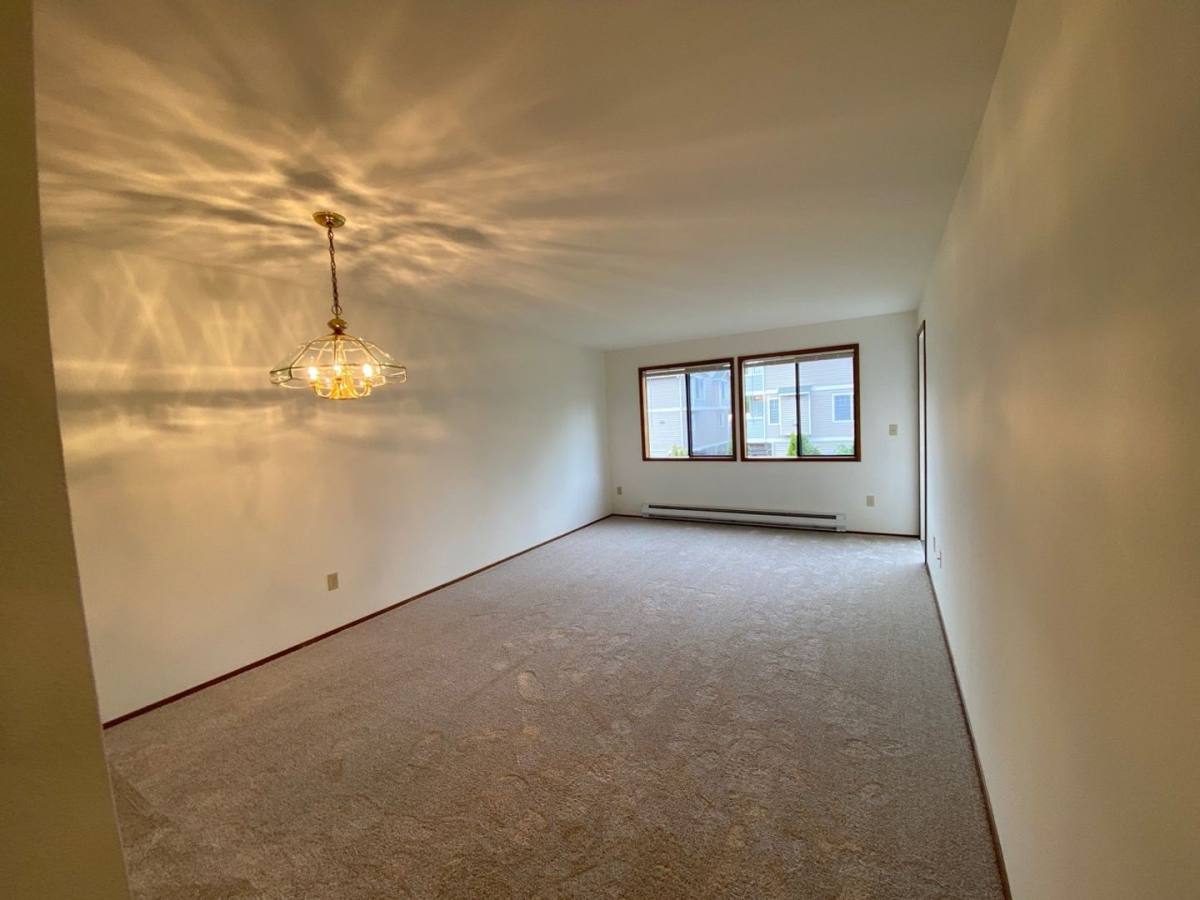 Apartment for rent at 12542 35th Ave NE, Seattle, WA 98125