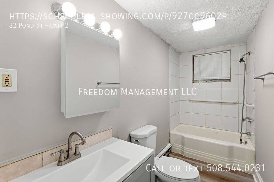 Apartment for rent at 82 Pond St #2, West Warwick, RI 02893