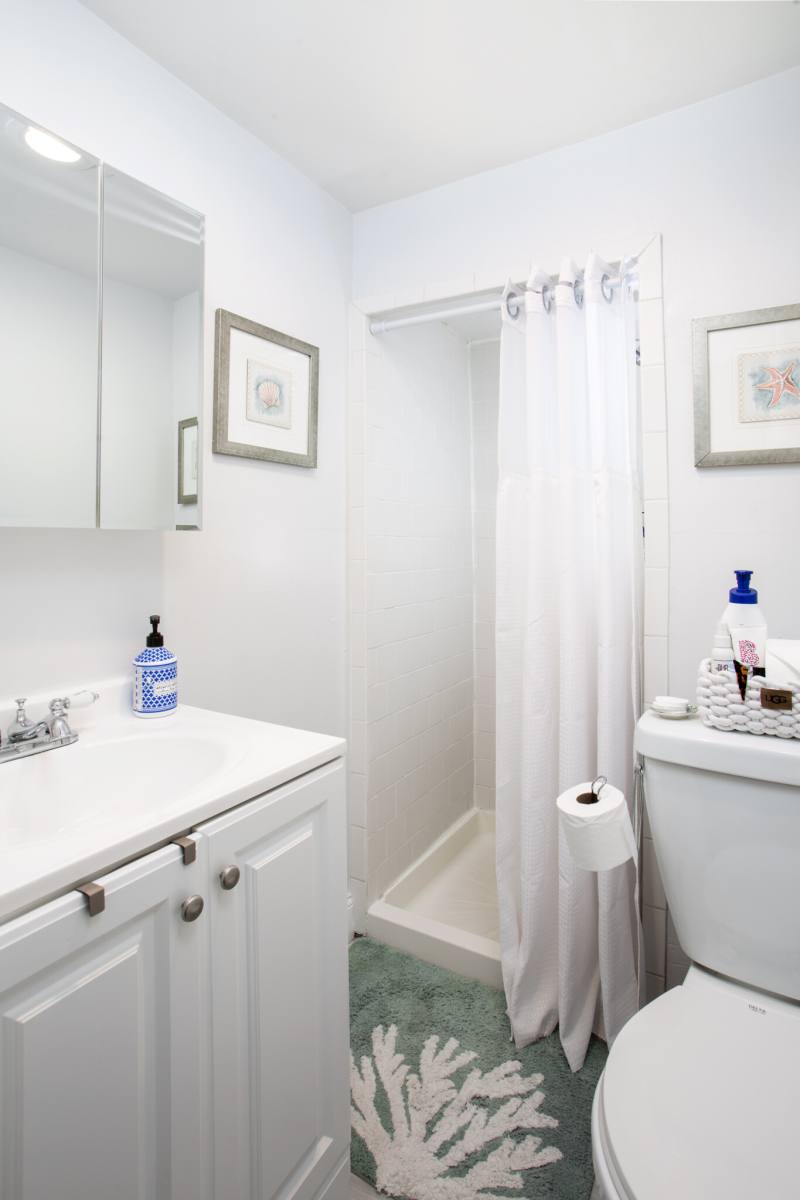 Apartment for rent at 24 Anderson St #2, Boston, MA 02114