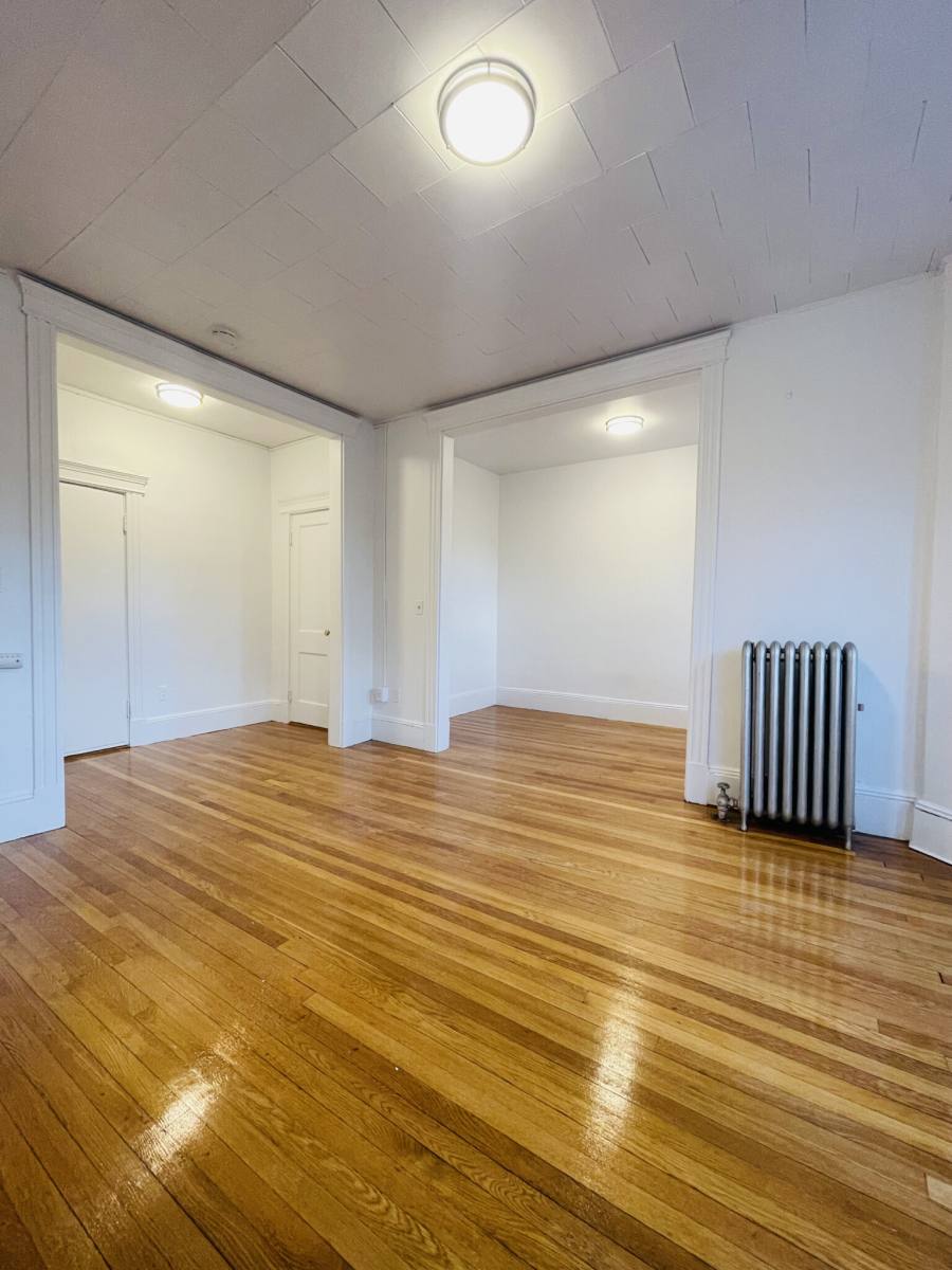 Apartment for rent at 11 Tetlow St, Boston, MA 02115