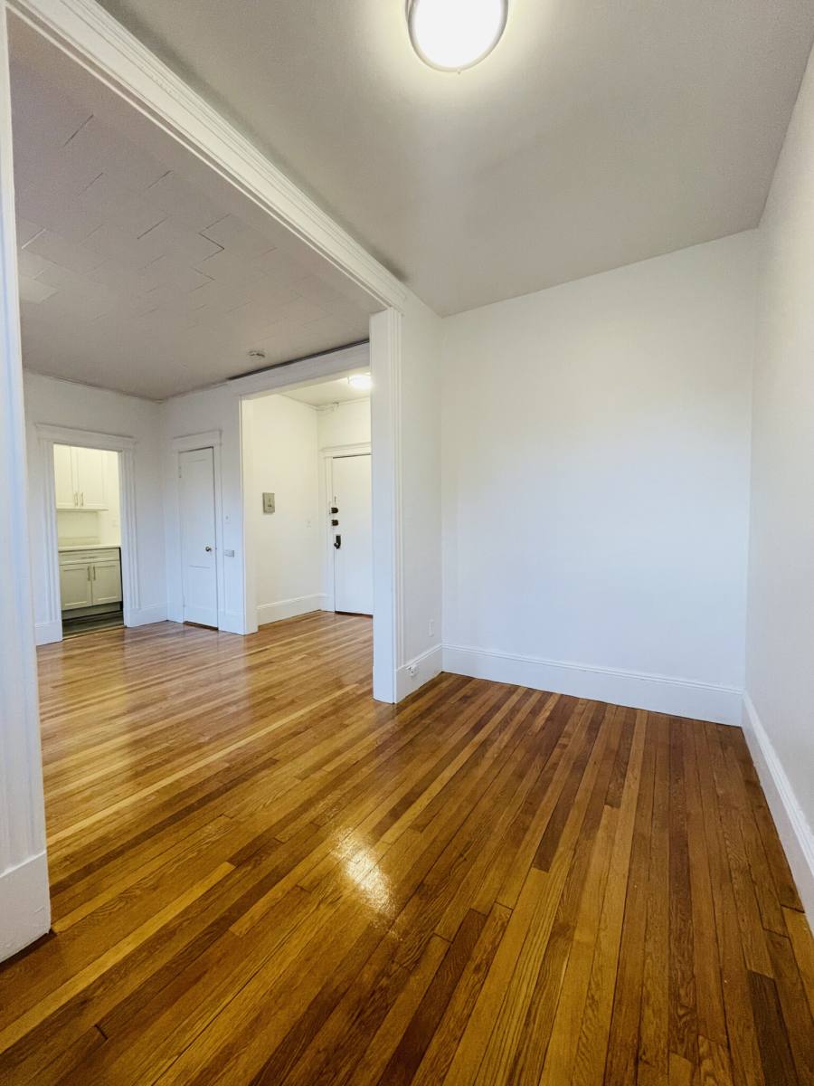 Apartment for rent at 11 Tetlow St, Boston, MA 02115