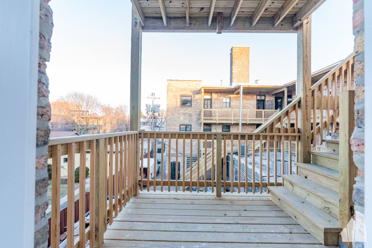 Apartment for rent at 2020 W Montrose Ave, Chicago, IL 60618