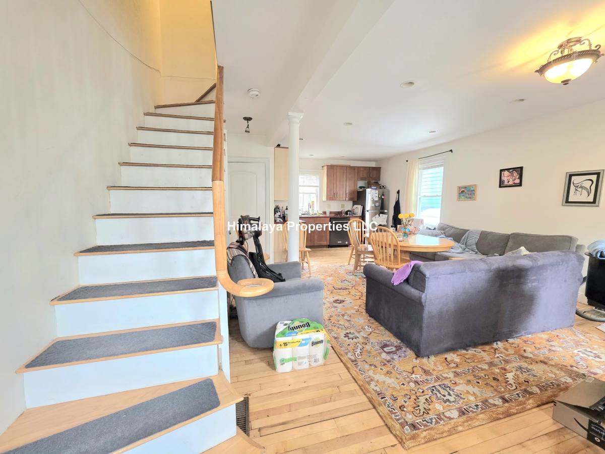 Townhouse for rent at 3 Gore St Place #A, Cambridge, MA 02141