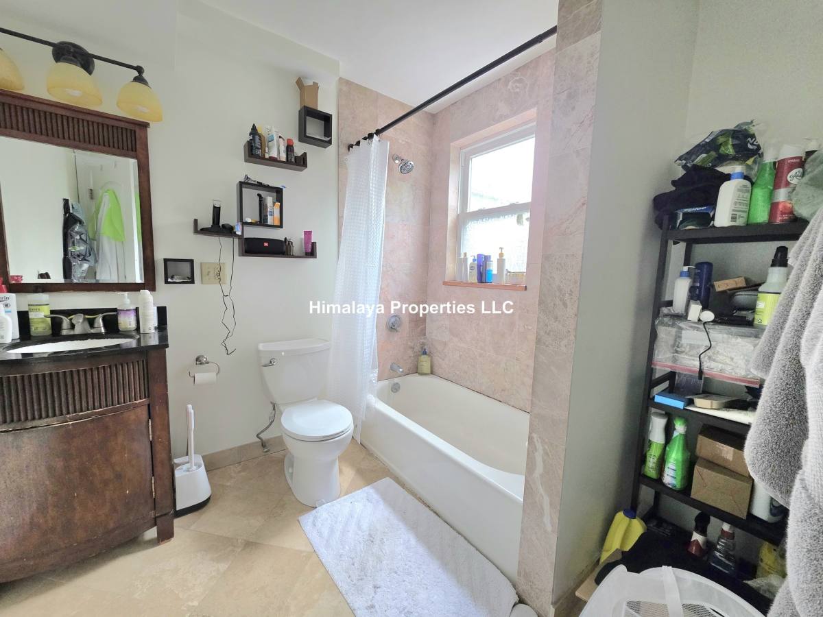 Townhouse for rent at 3 Gore St Place #A, Cambridge, MA 02141