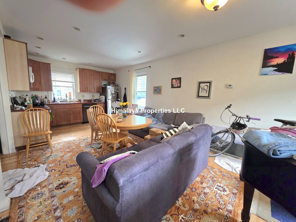 Townhouse for rent at 3 Gore St Place #A, Cambridge, MA 02141