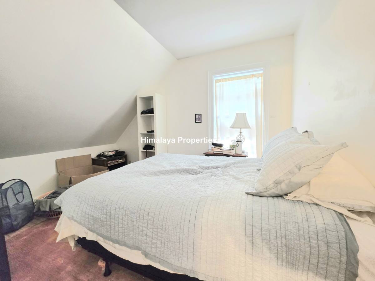 Townhouse for rent at 3 Gore St Place #A, Cambridge, MA 02141