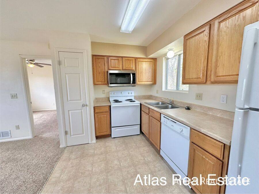 Apartment for rent at 1940 W Yampa St #B, Colorado Springs, CO 80904