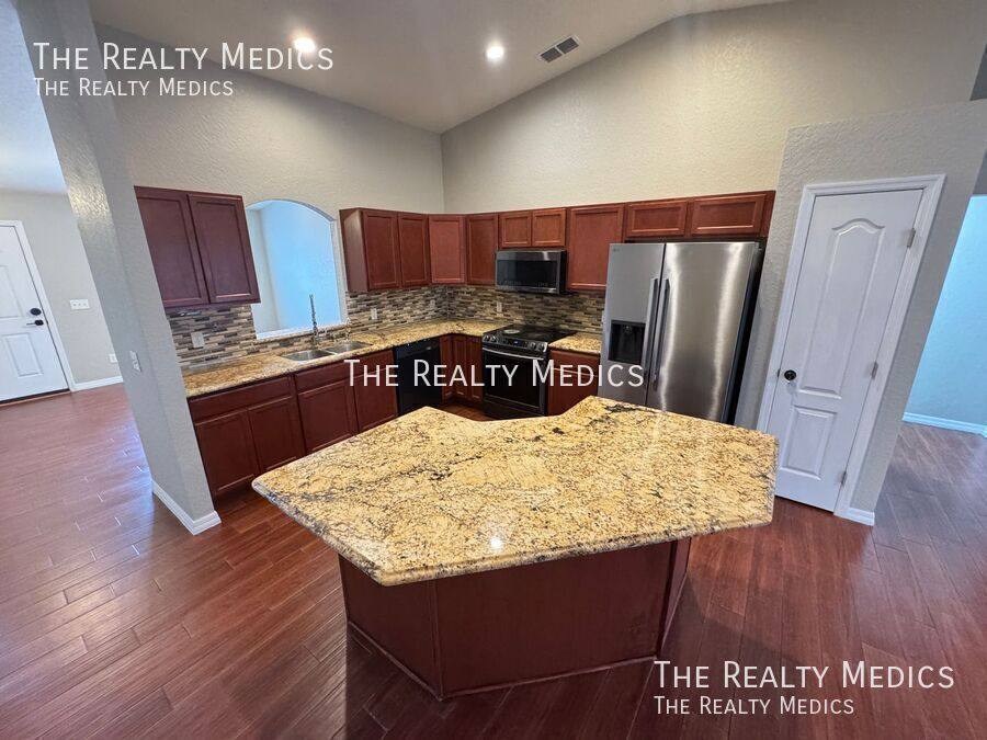 House for rent at 120 Captain Hook Way, Davenport, FL 33837