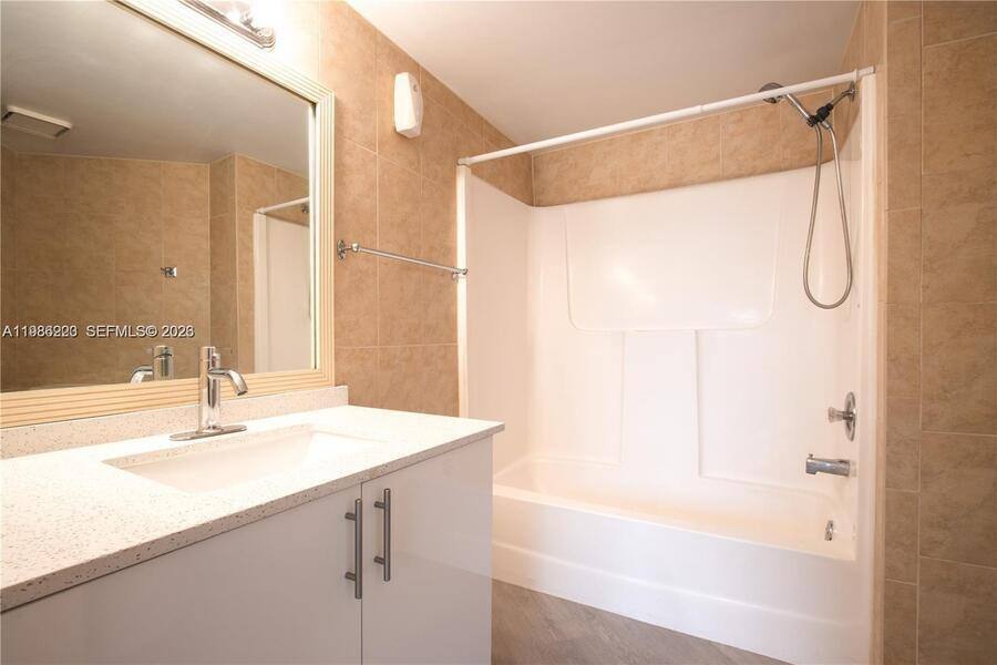 Condo for rent at 10233 NW 9th St Circle #213-1, Miami, FL 33172