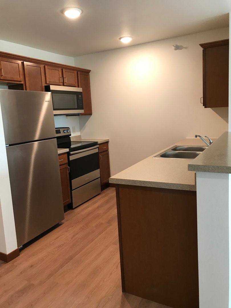 2431 Jefferson Rd, Northfield, MN 55057 - Apartment for Rent - Image 9
