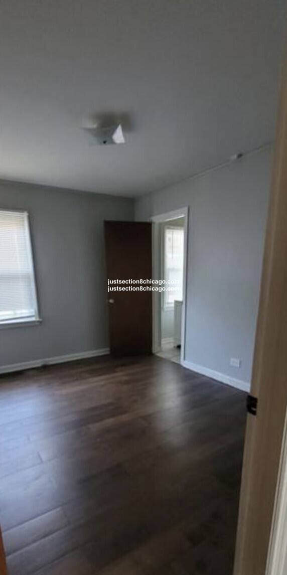 Apartment for rent at 6643 S Marquette #1S, Chicago, IL 60637