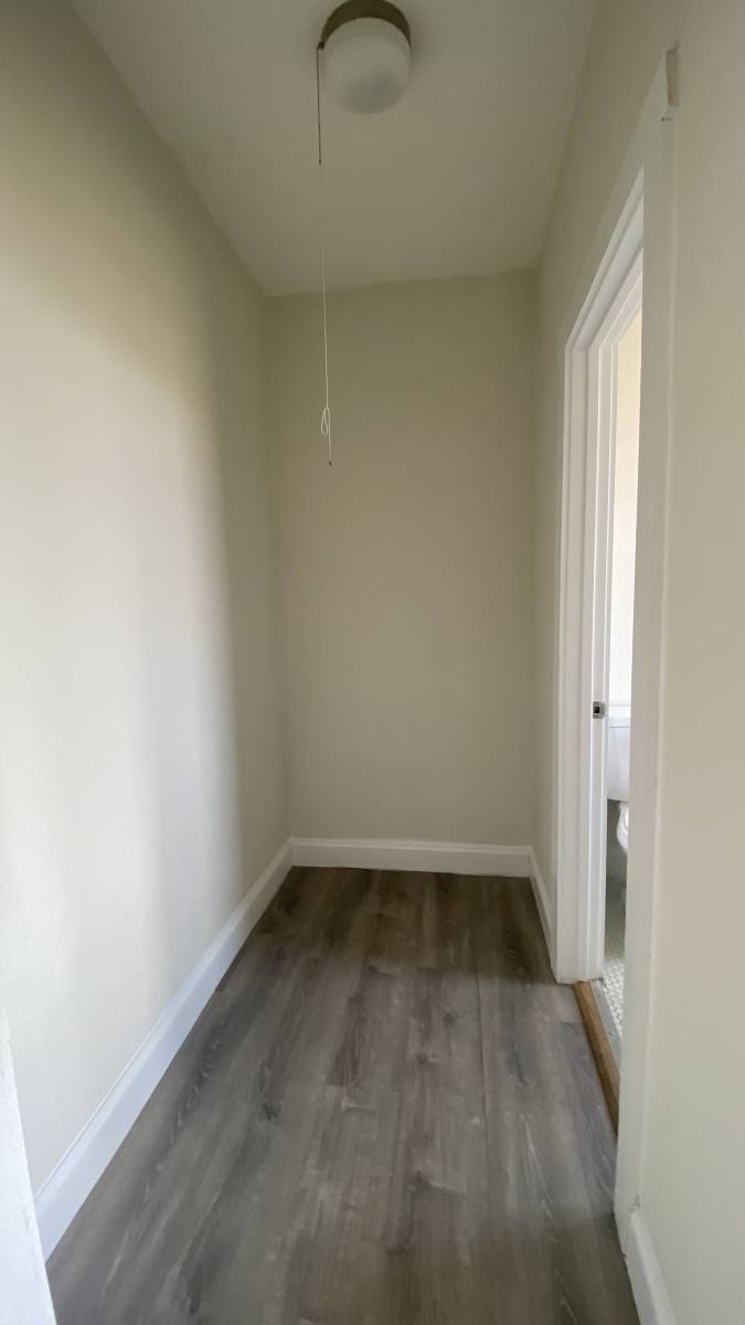 Apartment for rent at 839 W Sheridan #308, Chicago, IL 60613
