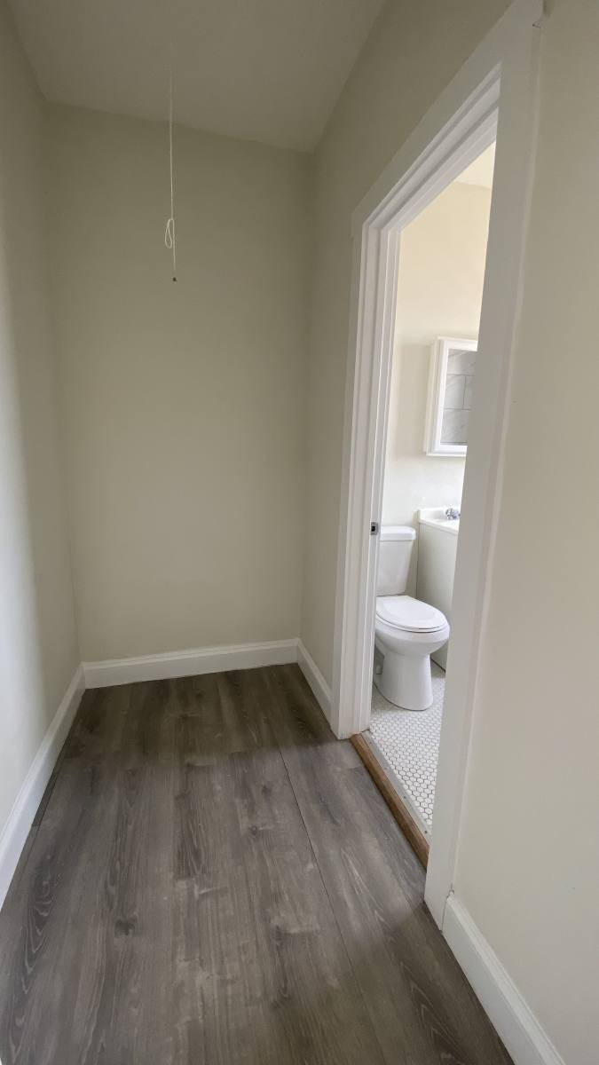 Apartment for rent at 839 W Sheridan #308, Chicago, IL 60613