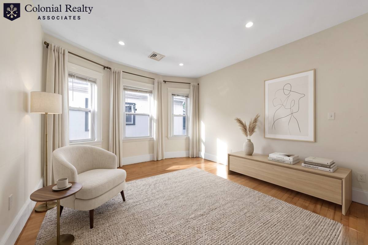 Apartment for rent at 299-301 Alewife Brook Parkway #2, Somerville, MA 02144