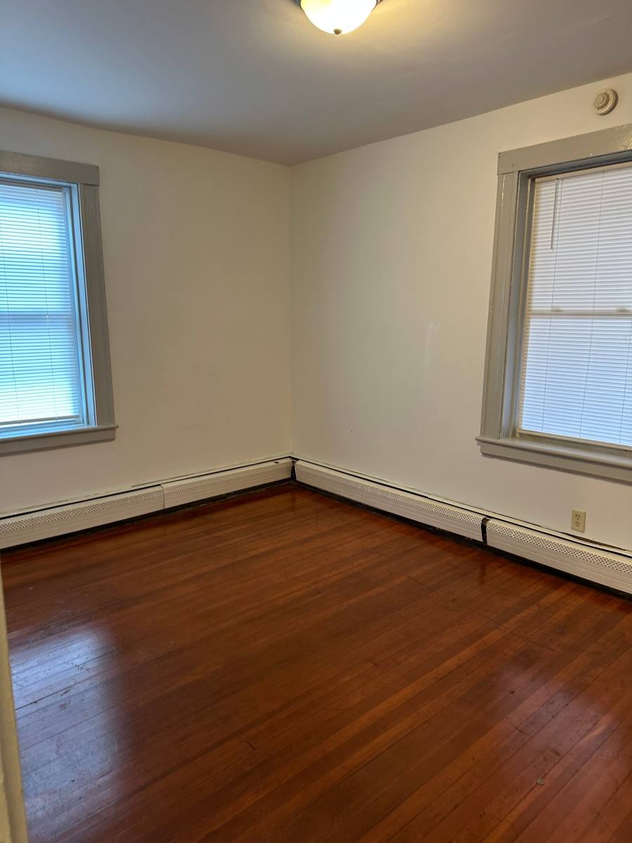 Apartment for rent at 37 Lyman St, New Britain, CT 06053