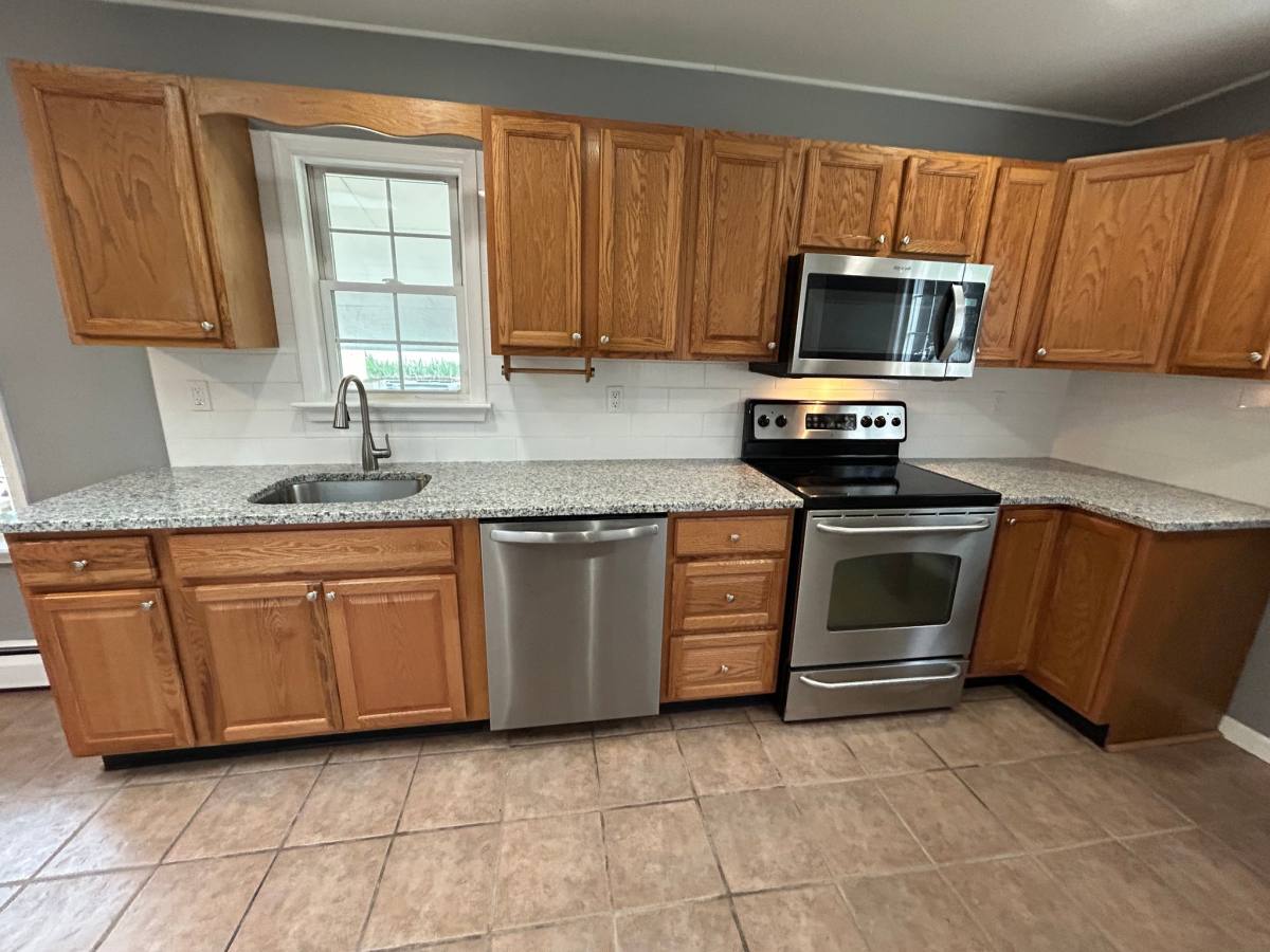 House for rent at 19 Goodturn Rd, Levittown, PA 19057