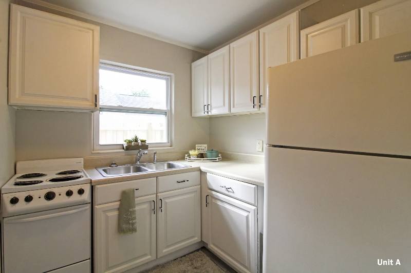 Apartment for rent at 310 Walnut St #A, Auburndale, FL 33823