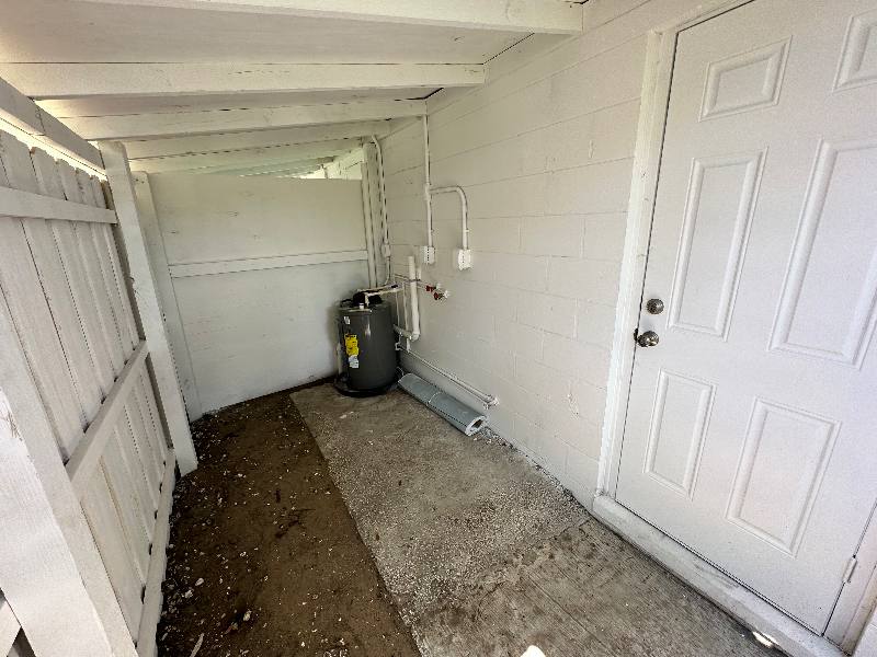 Apartment for rent at 310 Walnut St #A, Auburndale, FL 33823