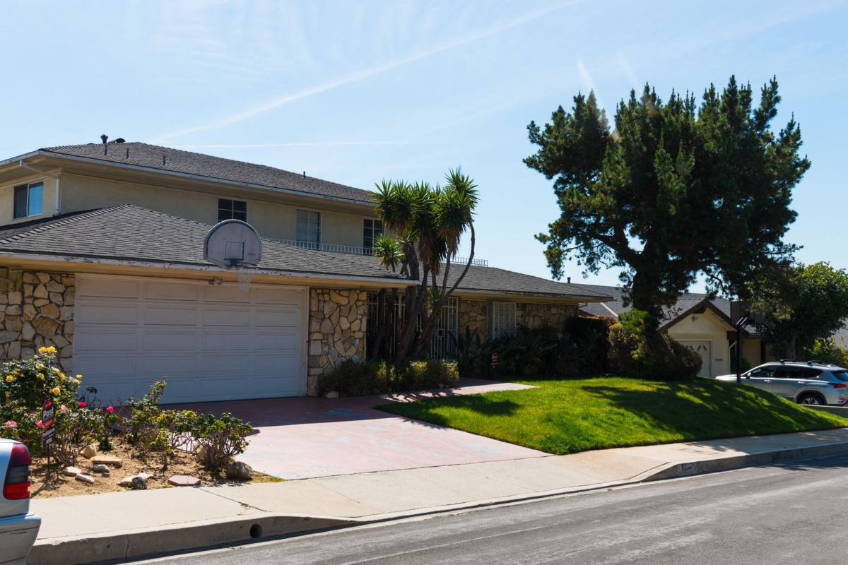 House for rent at 5238 Los Encantos Way, Los Angeles, CA 90027