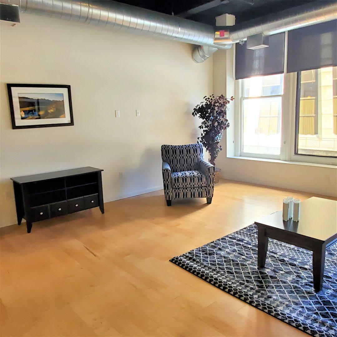 Apartment for rent at 49 Stone St, Rochester, NY 14604