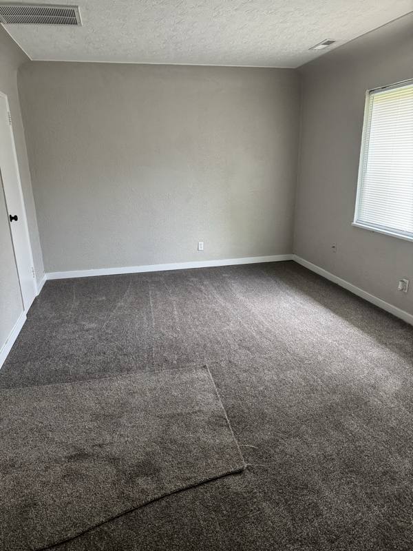 Apartment for rent at 1970 Parkhill Dr, Dayton, OH 45406