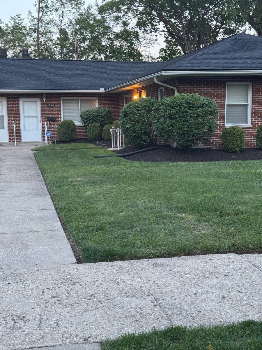 Apartment for rent at 1970 Parkhill Dr, Dayton, OH 45406