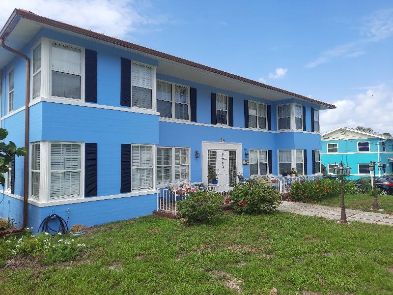 Apartment for rent at 512 Phoenix Ave #9, Daytona Beach, FL 32118
