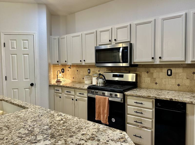 House for rent at 10215 Marin Dr NW, Albuquerque, NM 87114
