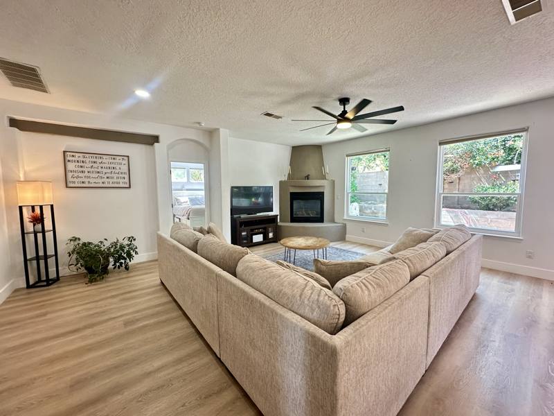 House for rent at 10215 Marin Dr NW, Albuquerque, NM 87114