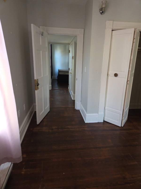 Apartment for rent at 151 Hillside Ave #1E, Waterbury, CT 06710